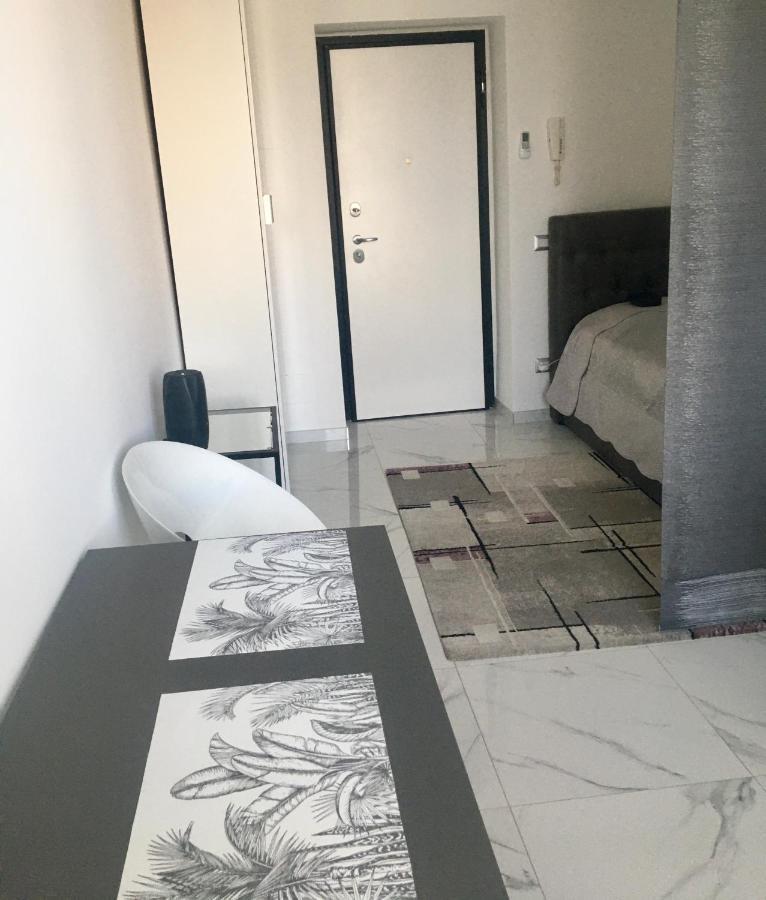 Ferienwohnung Studio Triboniano Mailand Exterior foto